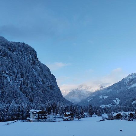 Cianbolpin Guesthouse Canazei Dış mekan fotoğraf